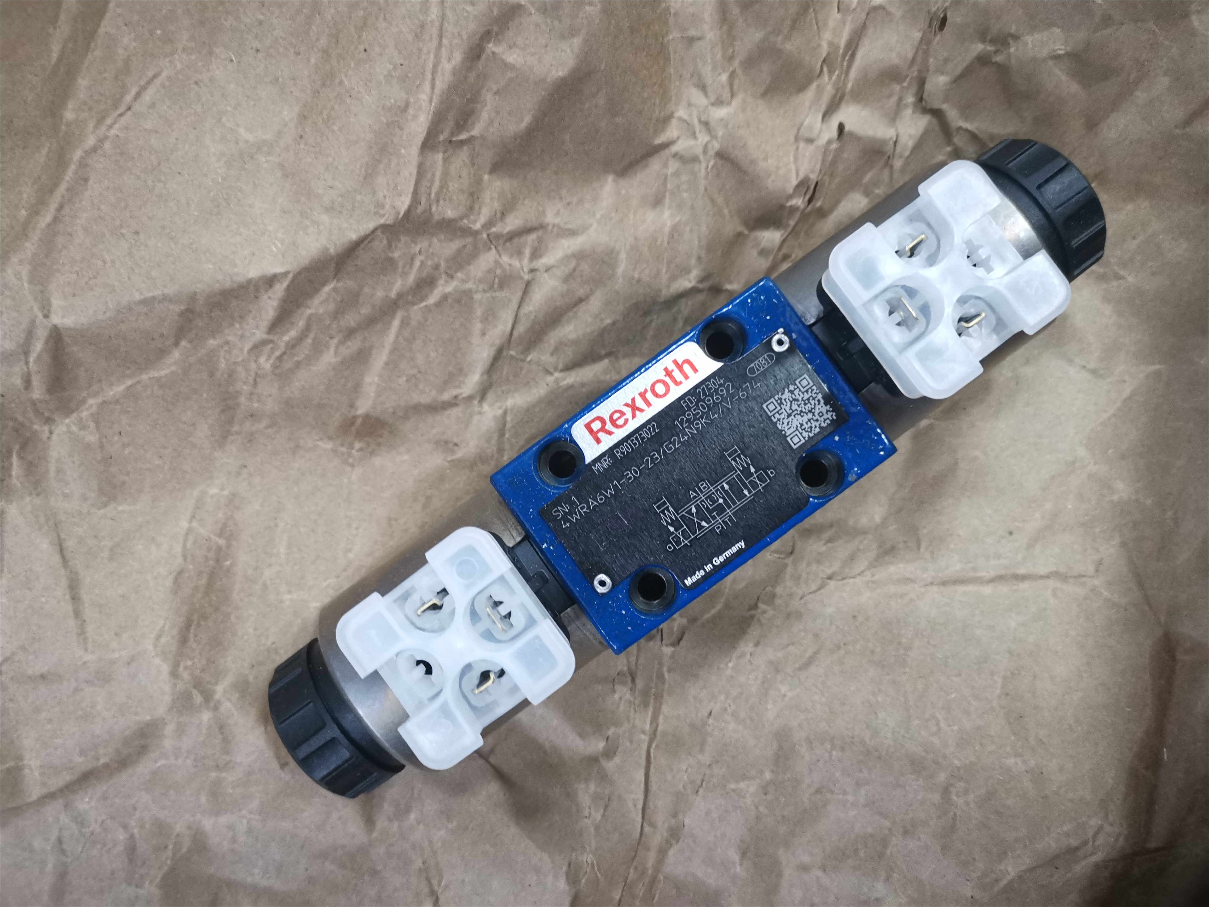 4WRA6W1-30-23 G24N9K4 V-674    4WRA6W15-23 G24N9K4 V-674     4WRA6W30-23 G24N9K4 V-674