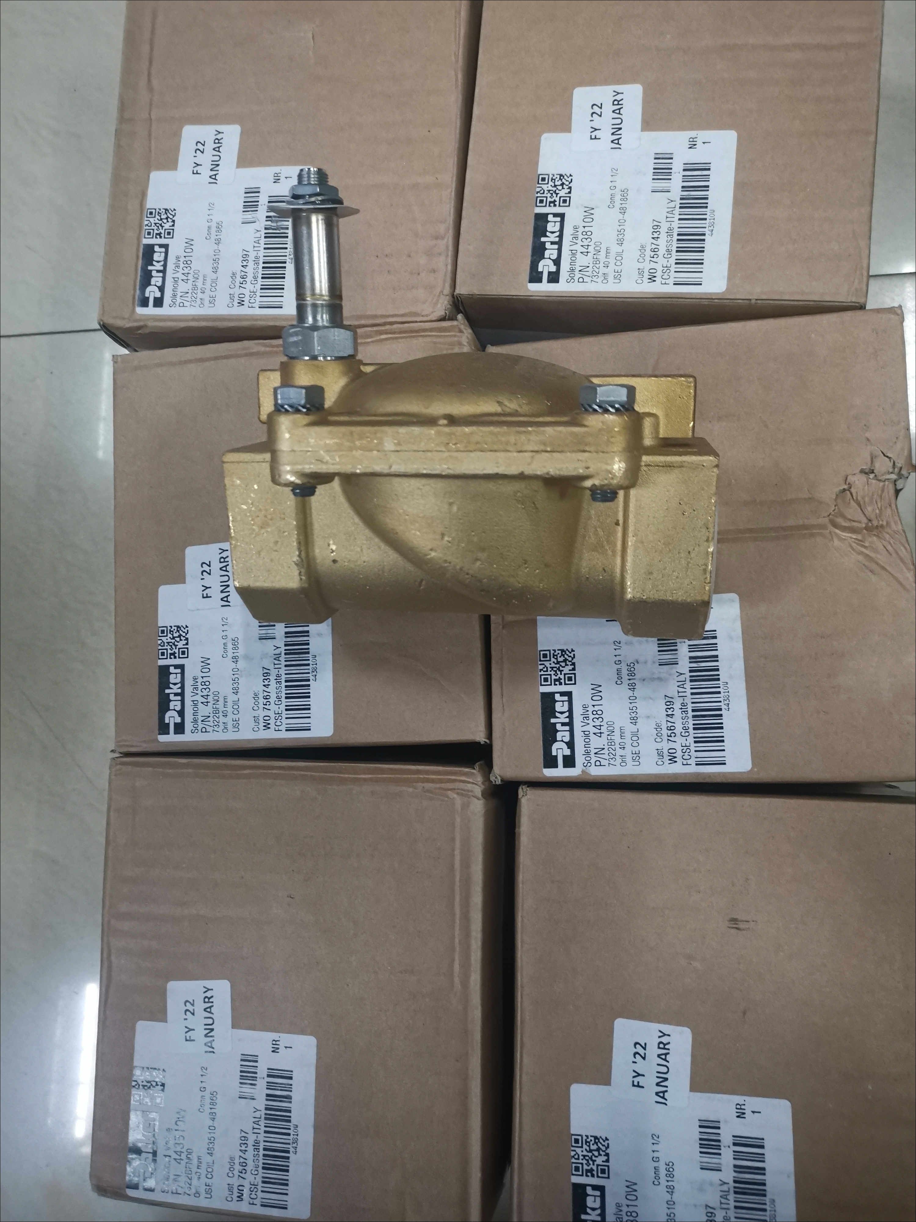 443810W 7322BFN00    Parker工業(yè)閥